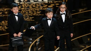 Children acting as accountants from PricewaterhouseCoopers take the stage at the 88th Academy Awards in Hollywood, California February 28, 2016.   REUTERS/Mario Anzuoni  - RTS8GOV